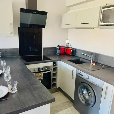 La Napoule 2 Min 4 People Air Conditioning Apartamento